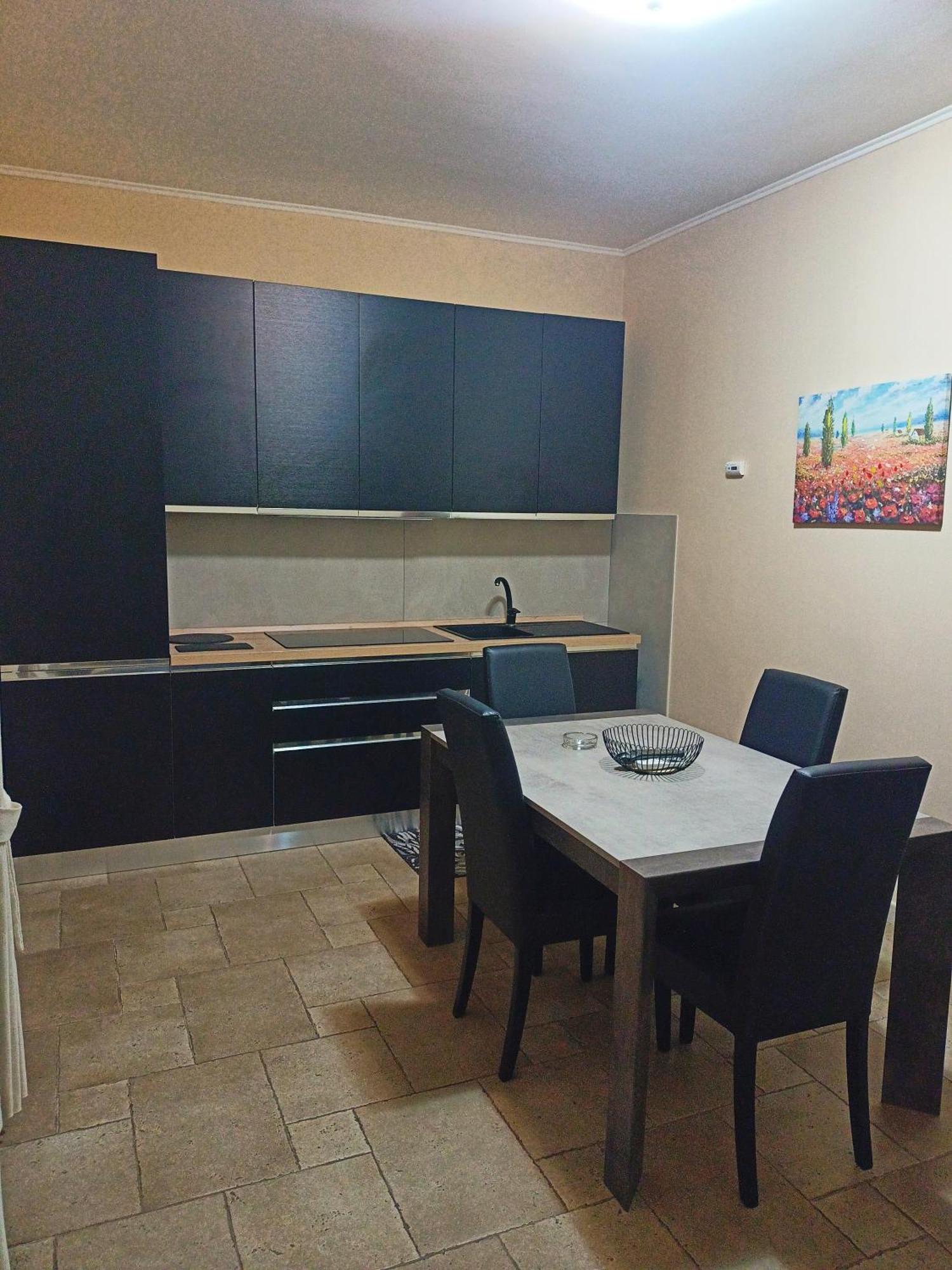 B&B Di Angela Scotellaro Palmariggi Екстериор снимка